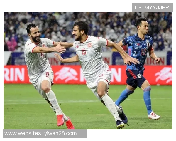 加纳与突尼斯队激战正酣谁能在这场较量中笑到最后