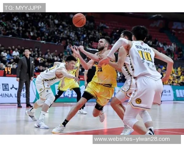 吉林九台迎战浙江队全力争胜展现球队实力与拼搏精神