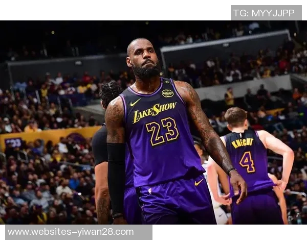 戴森丹尼尔斯的篮球之路:从青涩少年到NBA新星的成长故事 戴森丹尼尔斯的篮球之路:从青涩少年到NBA新星的成长故事